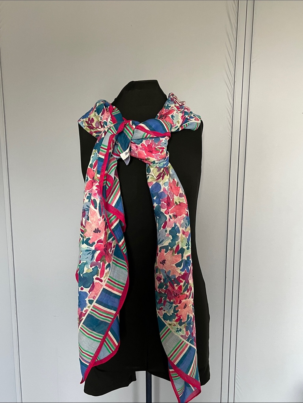 Tommy Bahama Floral Cotton Silk Scarf Wrap 73x39 Large Tropical Shawl Pink Blue - Picture 10 of 10